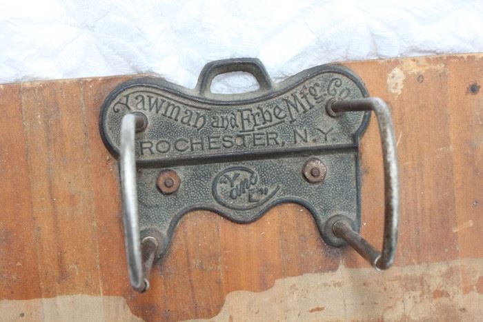 Vintage Yawman and Erbe Clipboard [Photo 3]