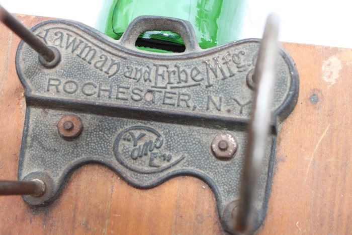 Vintage Yawman and Erbe Clipboard [Photo 2]