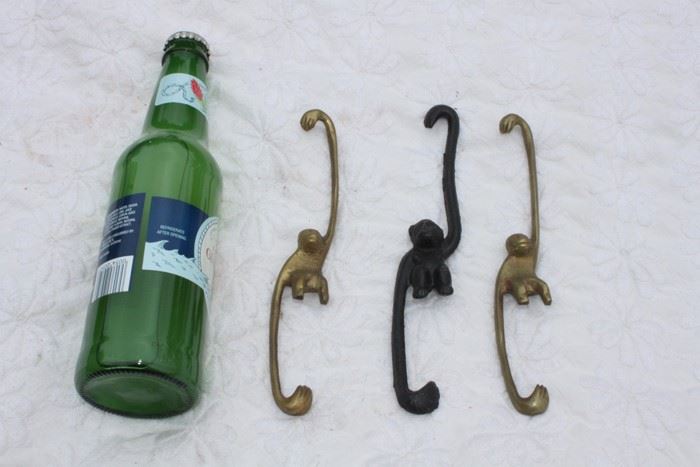 Vintage Brass Metal Monkees [Photo 1]