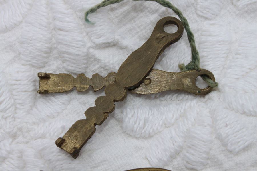 Metal Sculpture And Unique Brass Animal Lock [Photo 6]