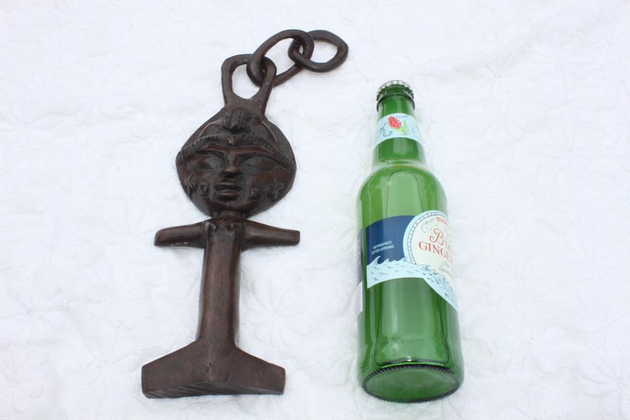 Carved Wooden Figure [Photo 1]