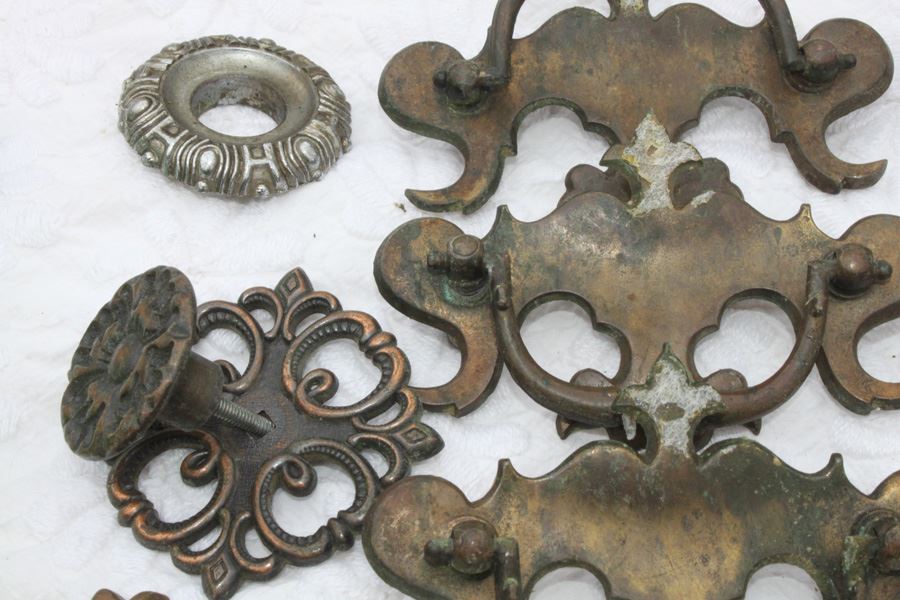 Hardware Lot [Photo 3]