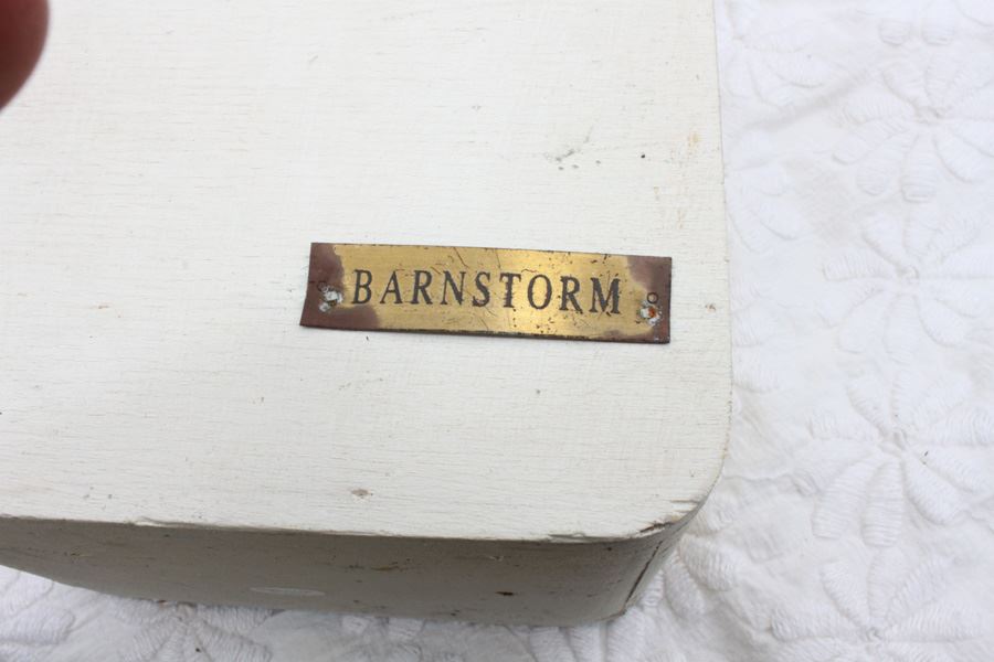 Pair Of Bird Houses [Photo 5]