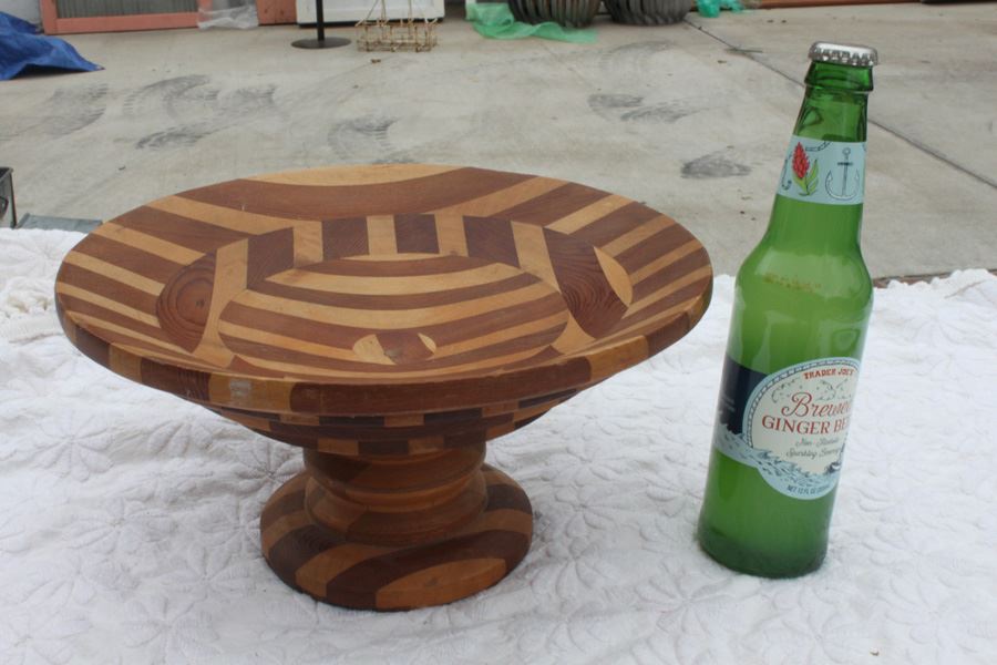 Unusual Wooden Footed Bowl [Photo 2]