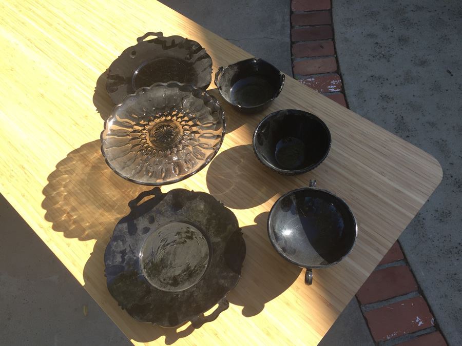 Glass Bowl Lot [Photo 18]