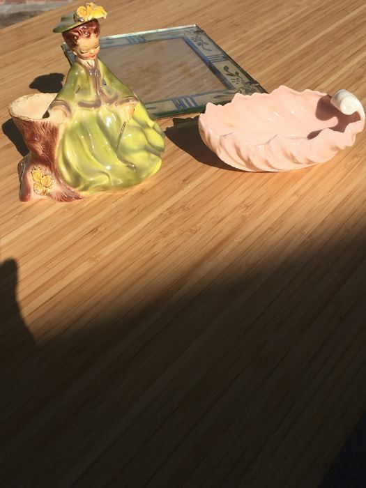 Vintage Lot [Photo 31]