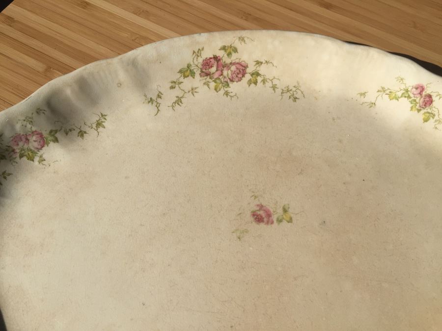 Vintage China Serving Pieces Note Chips [Photo 27]