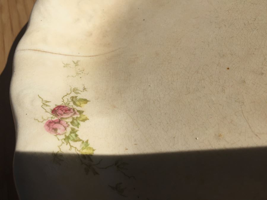 Vintage China Serving Pieces Note Chips [Photo 28]