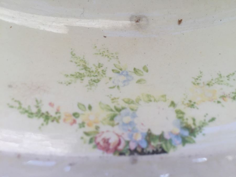 Vintage China Serving Pieces Note Chips [Photo 17]