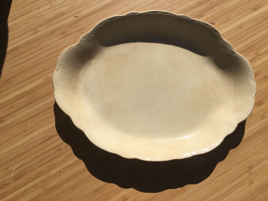 Vintage China Serving Pieces Note Chips [Photo 32]