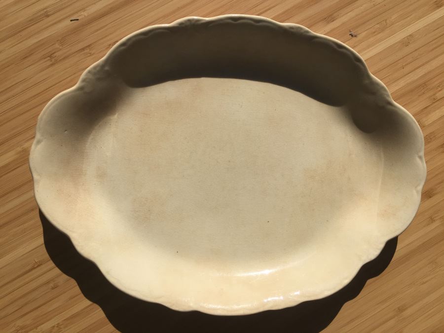 Vintage China Serving Pieces Note Chips [Photo 31]