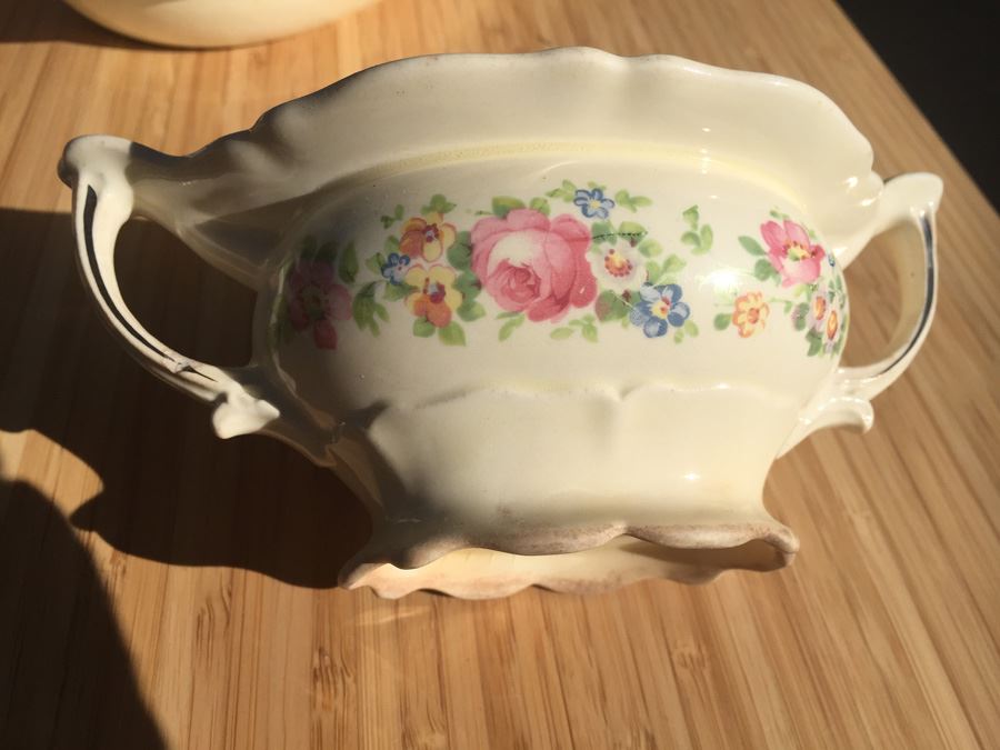 Vintage China Serving Pieces Note Chips [Photo 13]