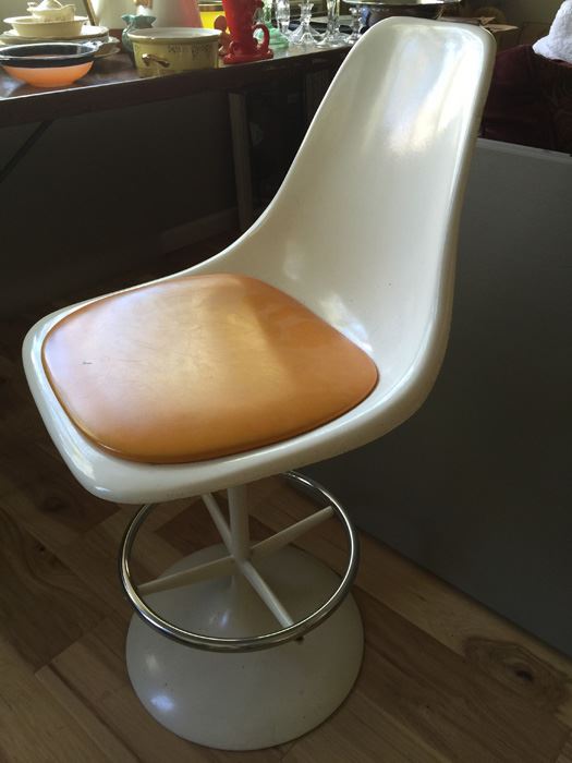 Mid-Century Modern White Bar Stool [Photo 11]