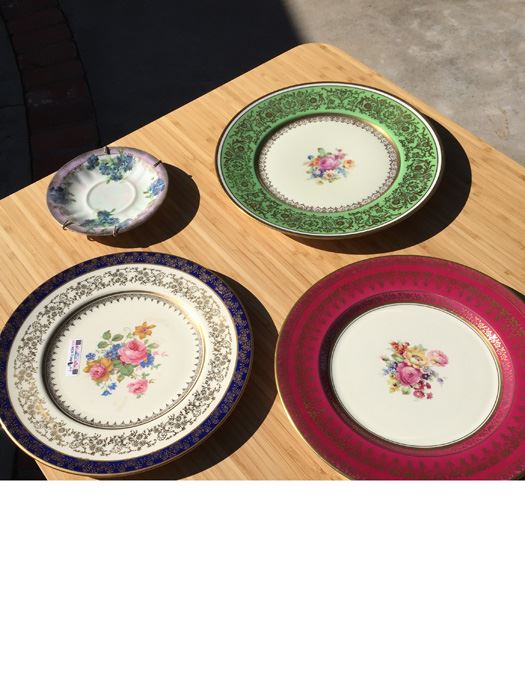 Vintage Plate Lot [Photo 4]