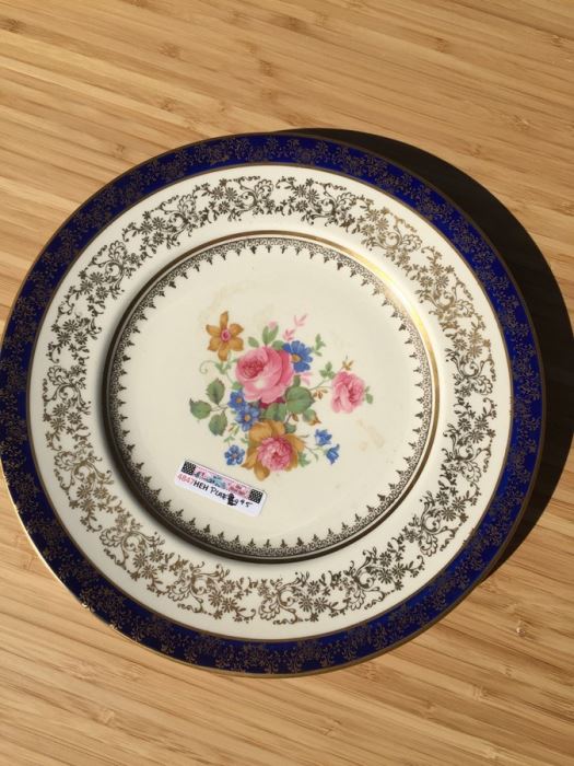 Vintage Plate Lot [Photo 12]