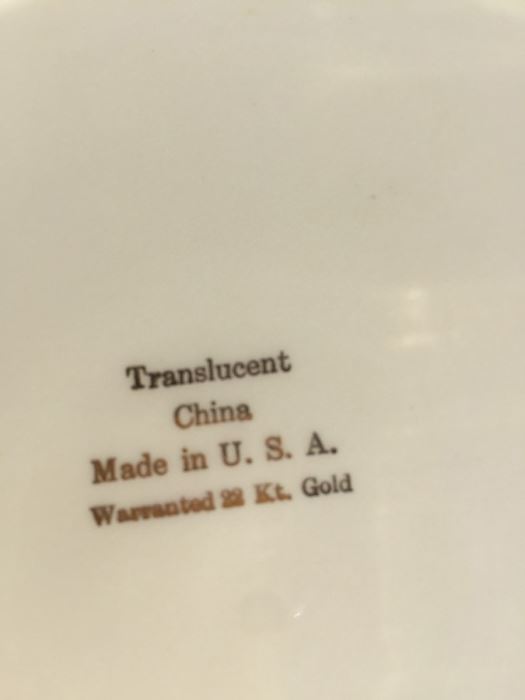 Vintage Plate Lot [Photo 16]