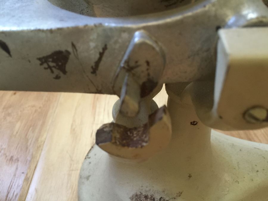 Vintage Baby Scale [Photo 9]