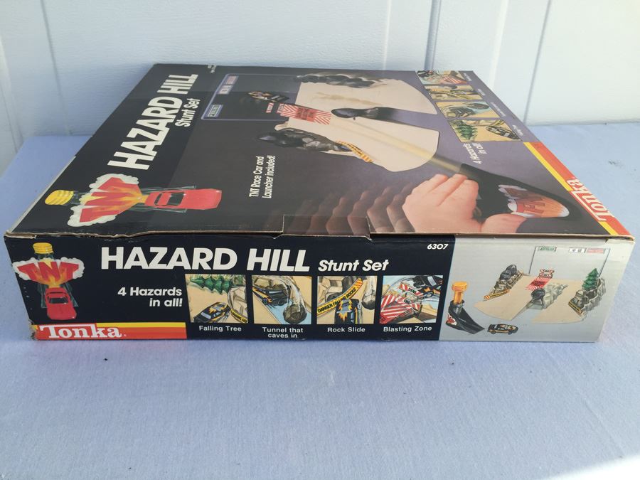 Hazard Hill Stunt Set By TONKA Vintage 1984 [Photo 7]