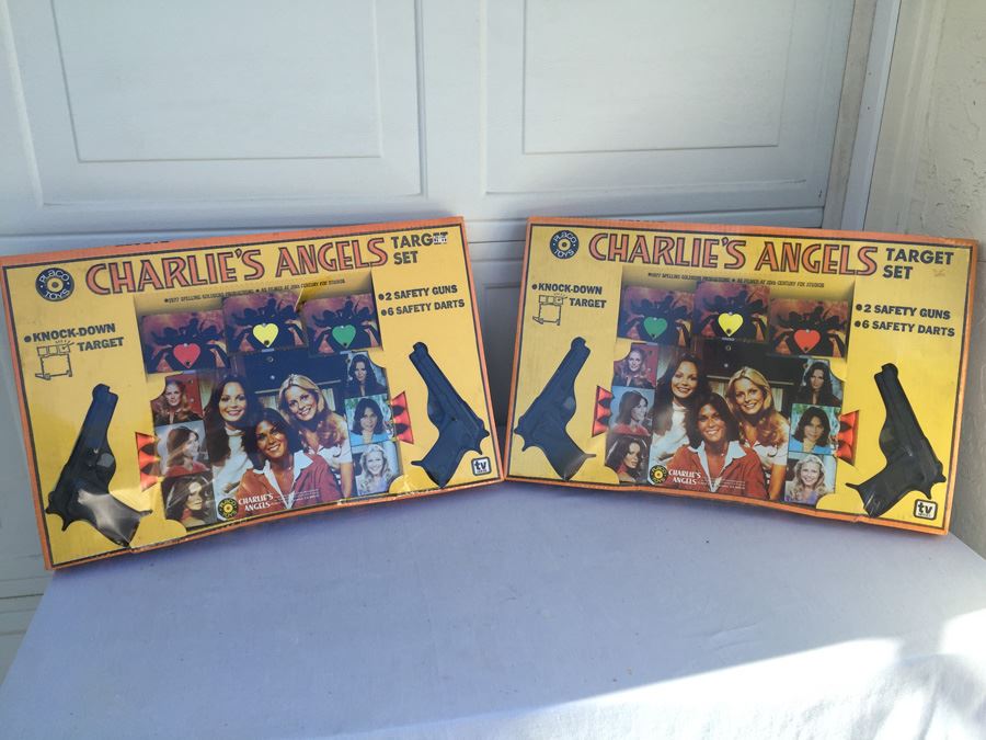 Pair Of Charlie's Angels Target Sets Sealed In Box Placo Toys Vintage 1977 [Photo 1]