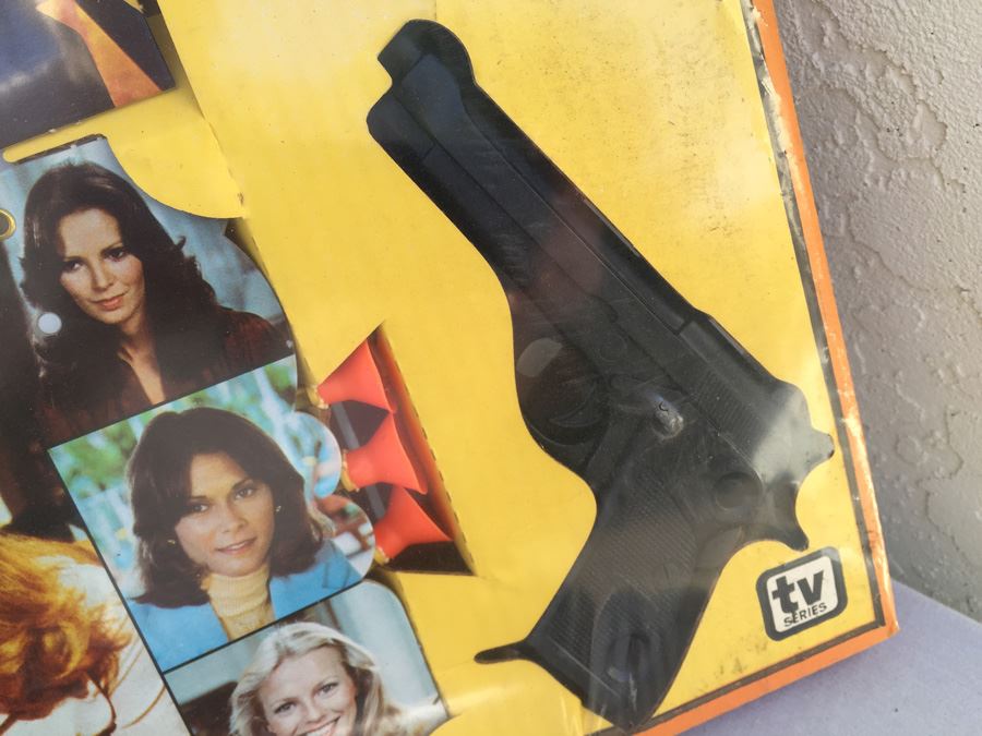 Pair Of Charlie's Angels Target Sets Sealed In Box Placo Toys Vintage 1977 [Photo 3]