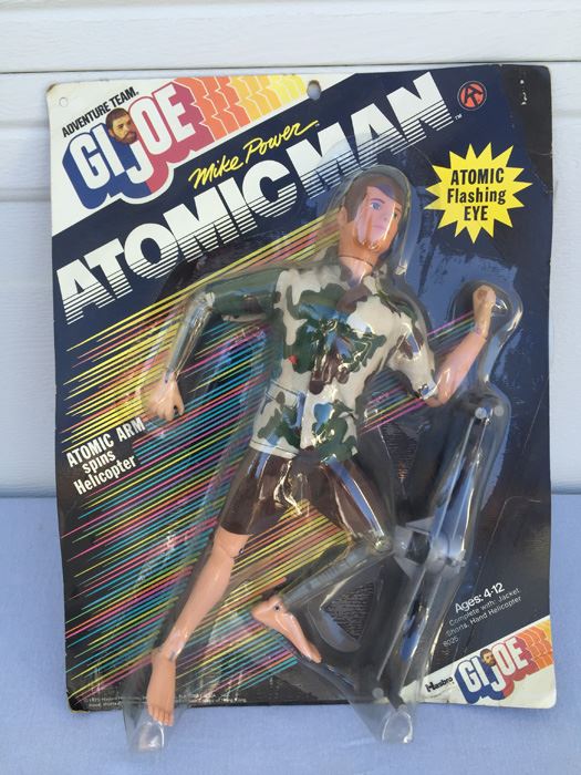 Jaime Sommers The Bionic Woman Action Figure With Mission Purse