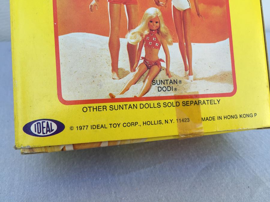 Suntan Tuesday Taylor Doll By Ideal New In Box Vintage 1977 [Photo 11]