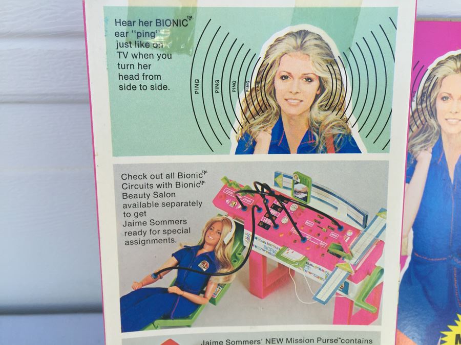 Jaime Sommers The Bionic Woman Action Figure With Mission Purse New In Box Vintage 1974 [Photo 12]