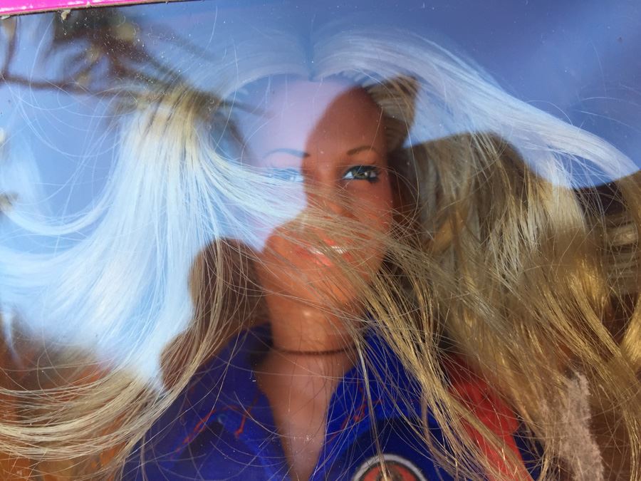 Jaime Sommers The Bionic Woman Action Figure With Mission Purse New In Box Vintage 1974 [Photo 6]