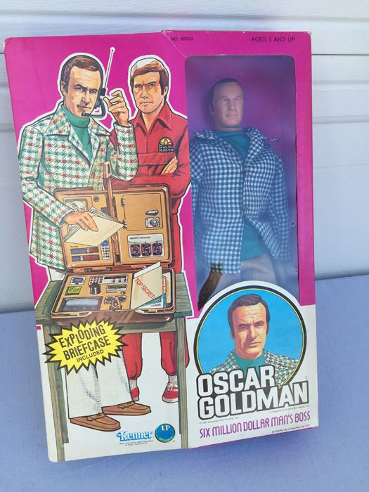 Oscar Goldman Six Million Dollar Man's Boss Action Figure With Exploding Briefcase Kenner Vintage 1977 [Photo 1]