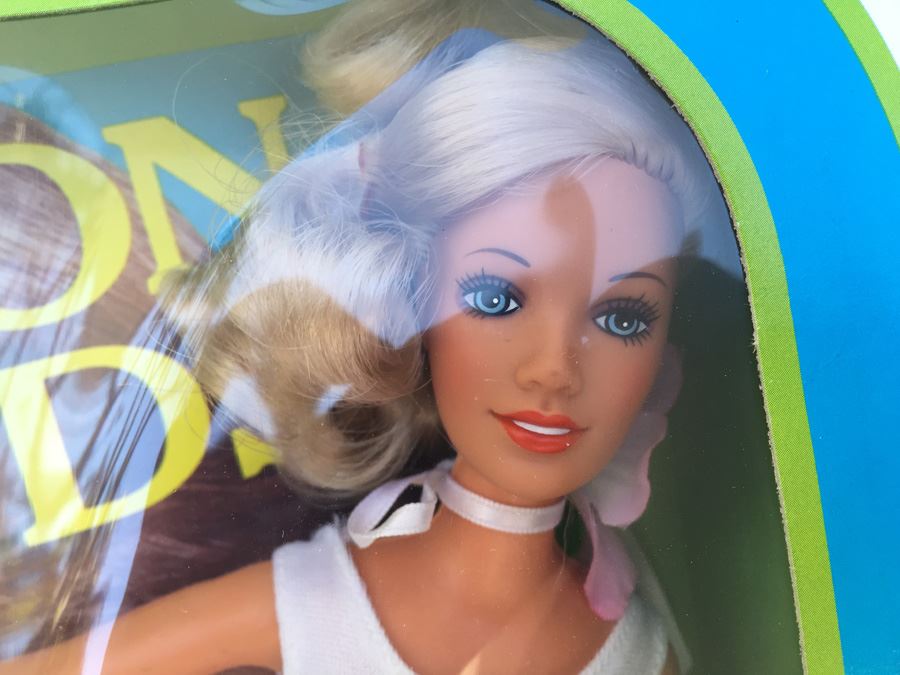 darci cover girl doll