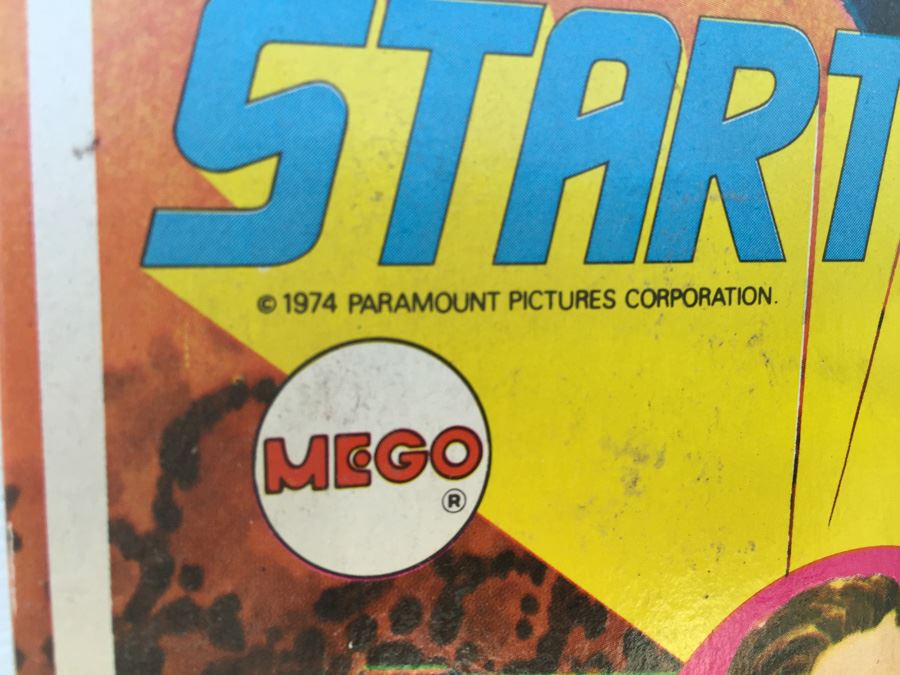 Dr. McCoy (Bones) Star Trek 8' Action Figure Sealed On Card MEGO Vintage 1974 [Photo 5]