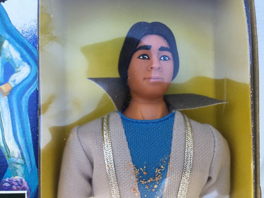 Tee Gar Soom Space Academy Action Figure Hasbro New In Box Vintage 1977 [Photo 4]