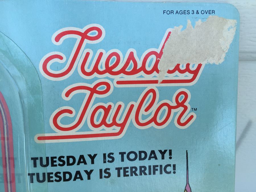 Tuesday Taylor Doll Ideal New On Card Vintage 1976 [Photo 4]