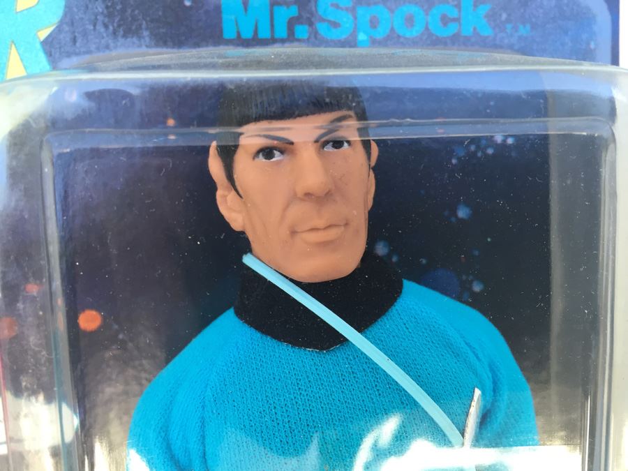 Mr. Spock Star Trek 8' Action Figure Sealed On Card MEGO Vintage 1974 [Photo 2]