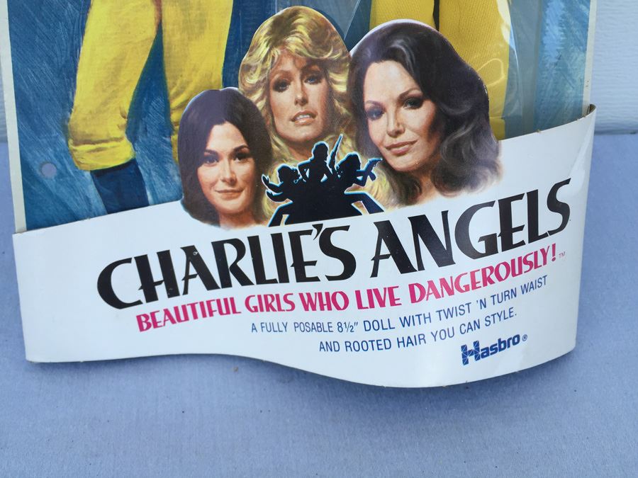 Kelly Jaclyn Smith Charlie's Angels 8 1/2' Action Figure Doll Hasbro New On Card Vintage  [Photo 4]