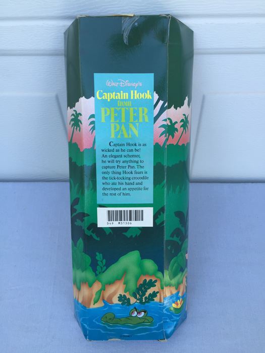 Walt Disney's Captain Hook From Peter Pan Action Figure Doll New In Box [Photo 3]