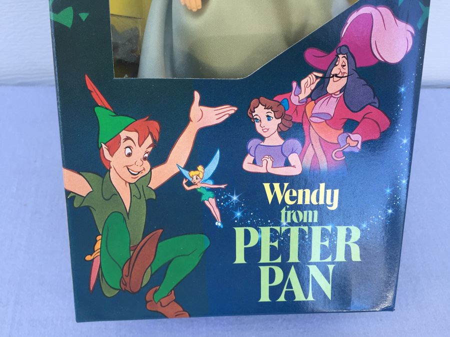 Walt Disney's Wendy From Peter Pan Action Figure Doll New In Box [Photo 4]