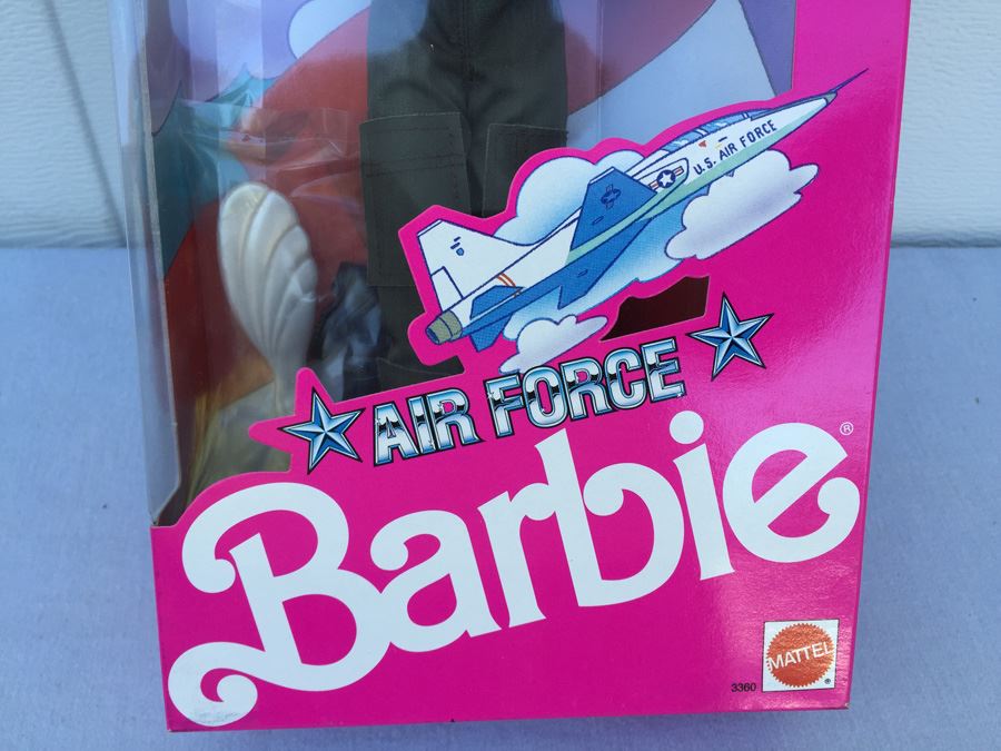 Air Force Barbie Stars 'N Stripes Limited Edition Special Mattel New In Box Vintage 1990 [Photo 2]