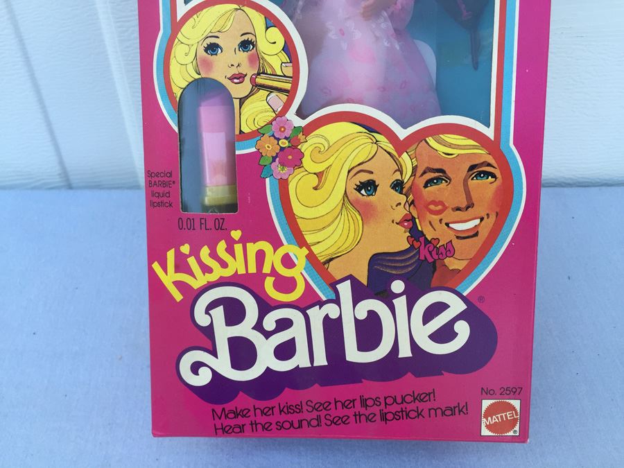 Kissing Barbie Mattel New In Box Vintage 1978 [Photo 6]