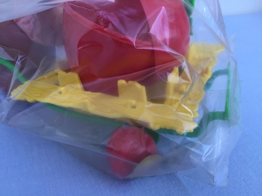 Strawberry Shortcake Snail Cart In Box Kenner [Photo 10]