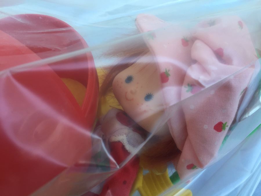 Strawberry Shortcake Snail Cart In Box Kenner [Photo 7]