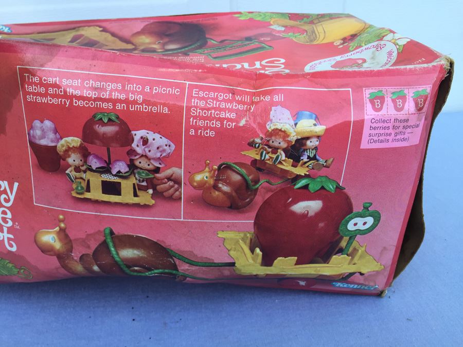 Strawberry Shortcake Snail Cart In Box Kenner [Photo 2]