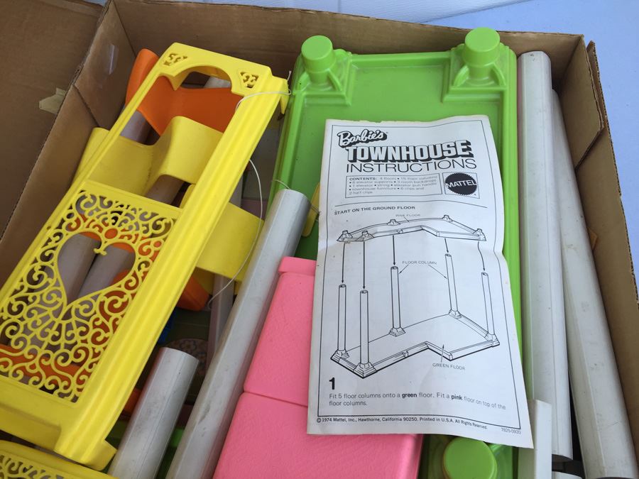 Barbie's Townhouse 3 1/2' High In Box Mattel Vintage 1974 [Photo 12]