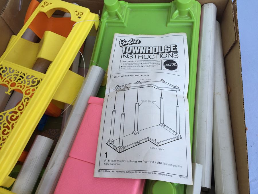 Barbie's Townhouse 3 1/2' High In Box Mattel Vintage 1974 [Photo 11]