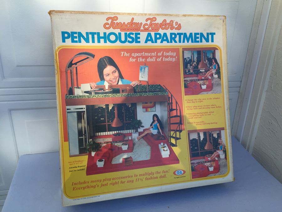 Tuesday Taylor's Penthouse Apartment New In Box IDEAL Vintage 1976 [Photo 1]