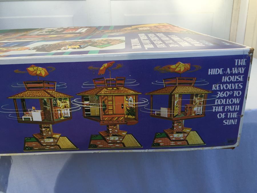 Charlie's Angels Hide-A-Way House Hasbro New In Box Vintage 1977 [Photo 9]