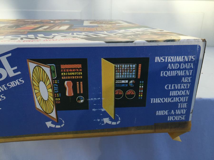 Charlie's Angels Hide-A-Way House Hasbro New In Box Vintage 1977 [Photo 11]