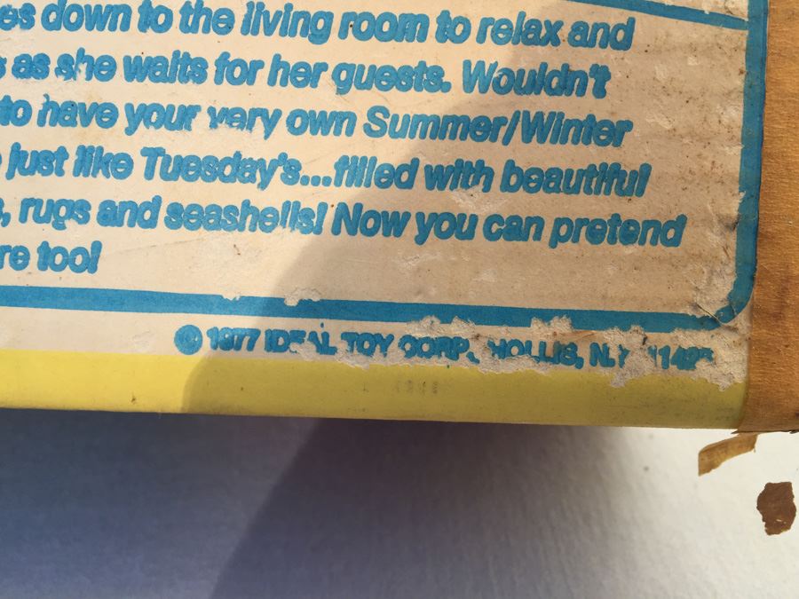 Suntan Tuesday Taylor's Summer-Winter Vacation House IDEAL New In Box Vintage 1977 [Photo 11]