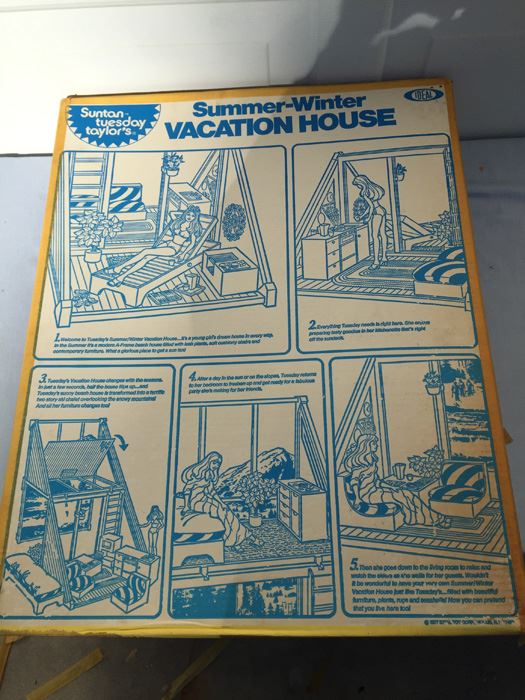 Suntan Tuesday Taylor's Summer-Winter Vacation House IDEAL New In Box Vintage 1977 [Photo 3]