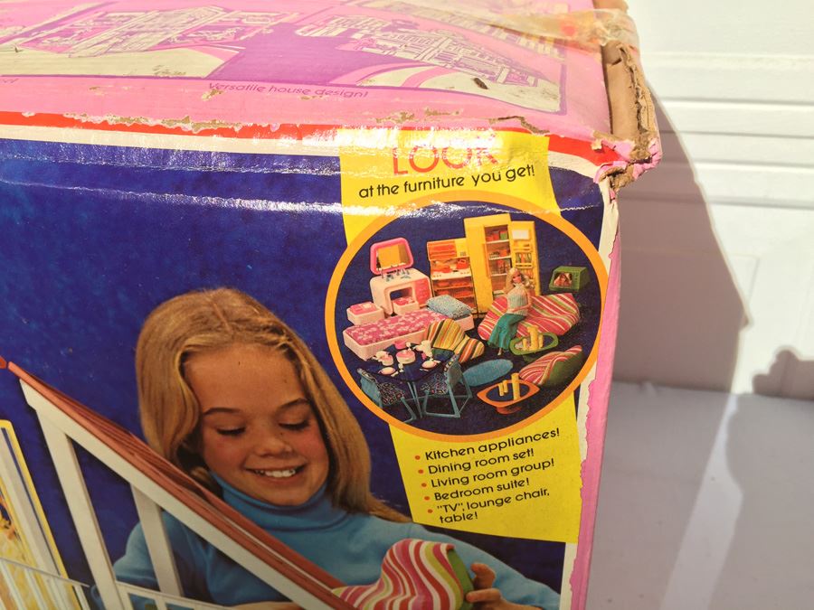 Barbie Dream House DreamHouse With Furniture Mattel New In Box Vintage 1978 Rare Last One Sold For $900 [Photo 6]